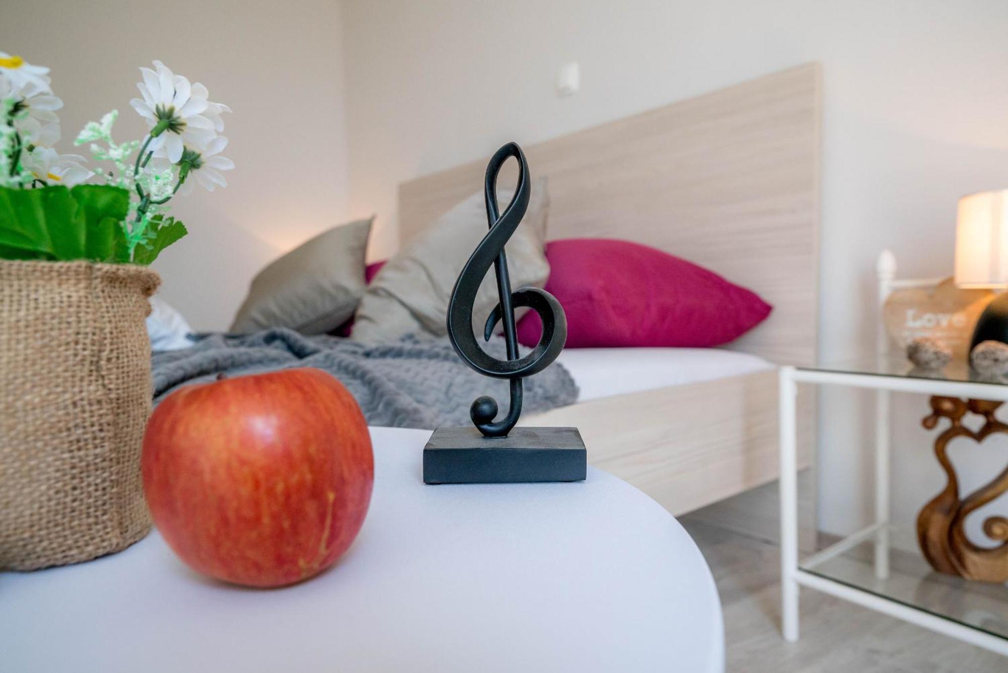 Apartments Sonata Omiš Extérieur photo