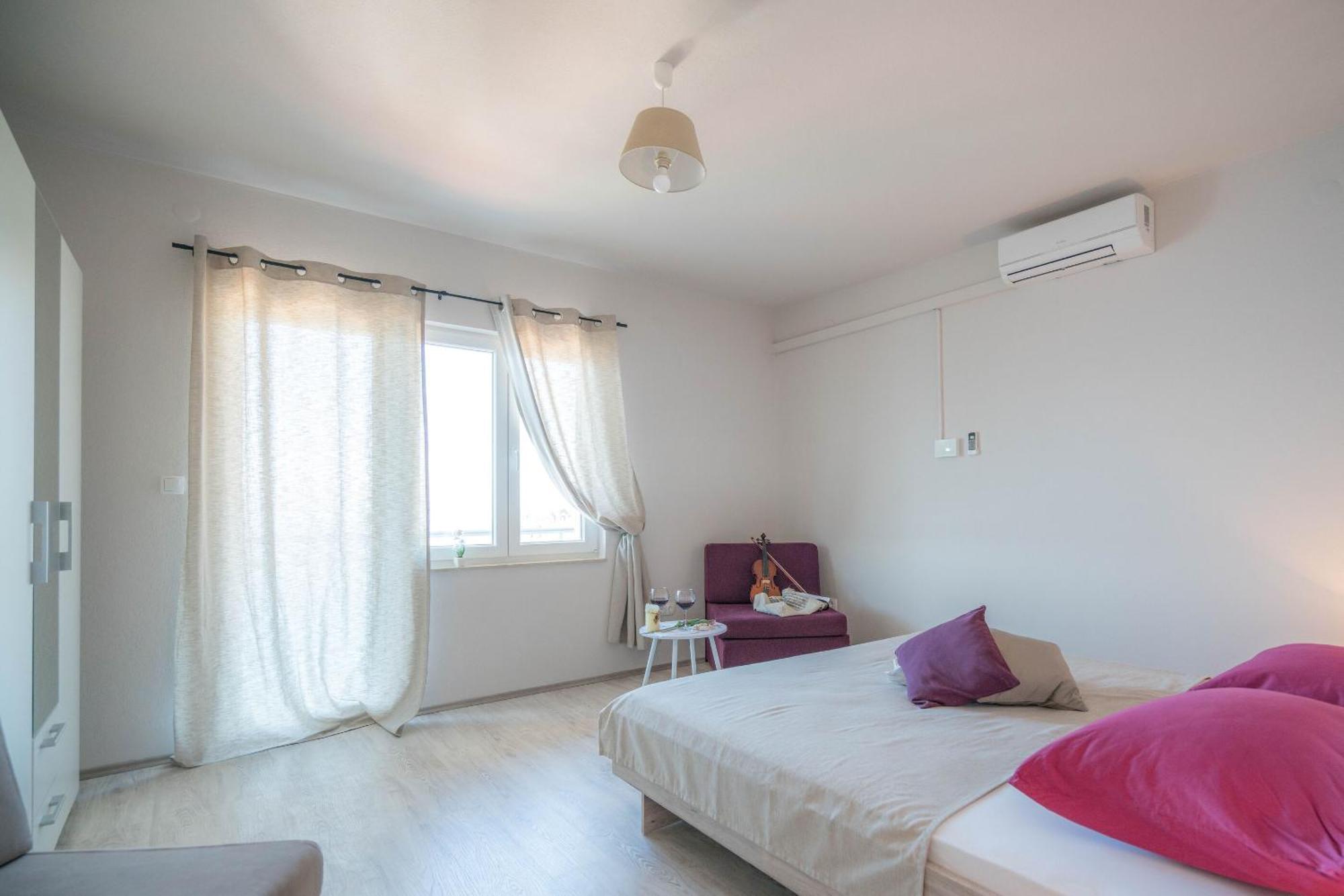 Apartments Sonata Omiš Extérieur photo