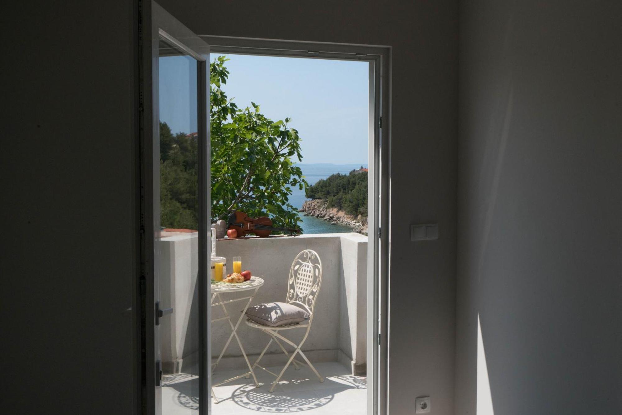 Apartments Sonata Omiš Extérieur photo