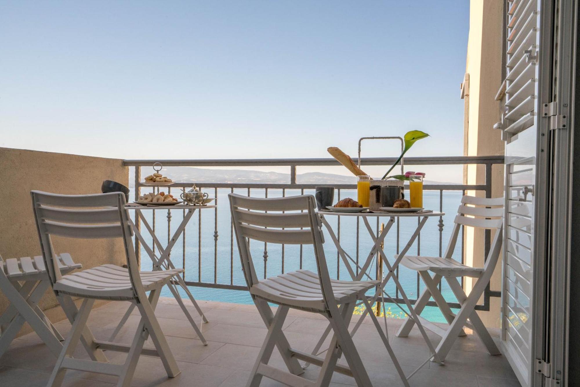 Apartments Sonata Omiš Extérieur photo