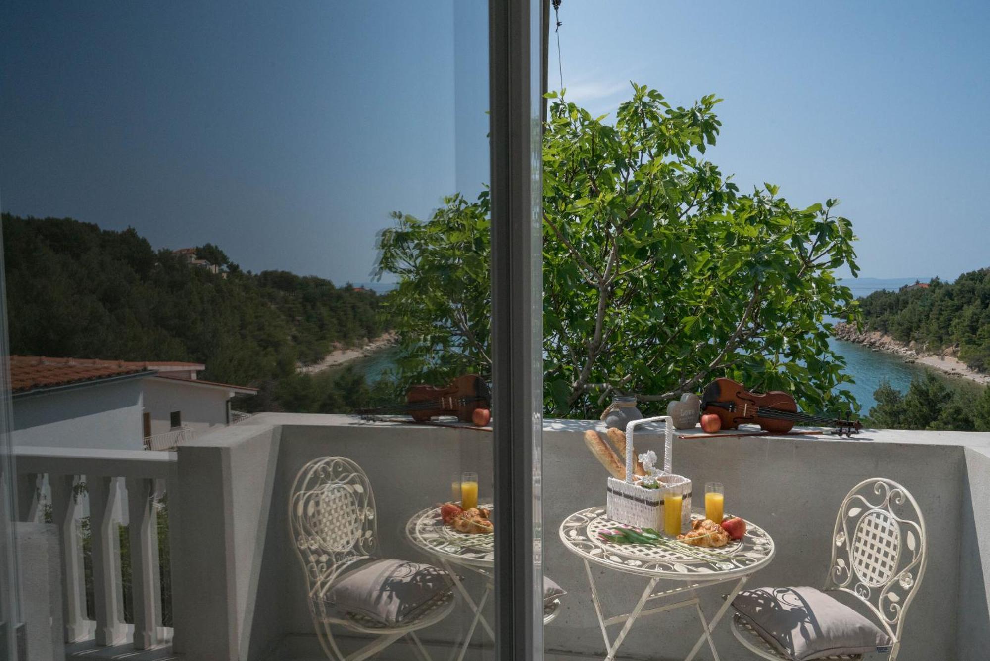 Apartments Sonata Omiš Extérieur photo